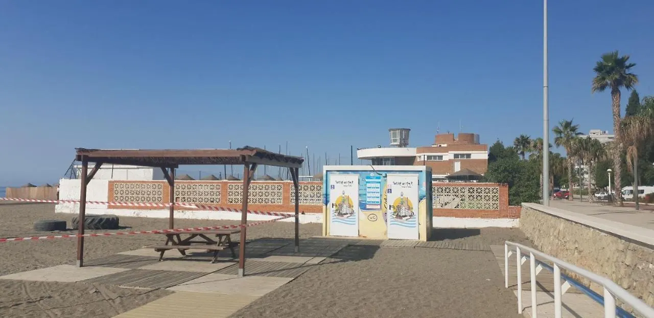Casa 1ª Línea Paseo Marítimo Torre del Mar Apartamento España