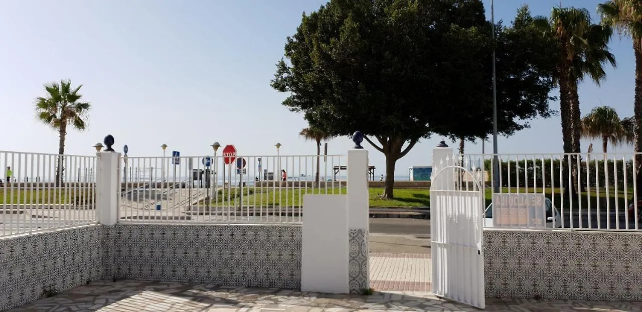 Casa 1ª Línea Paseo Marítimo Torre del Mar Apartamento