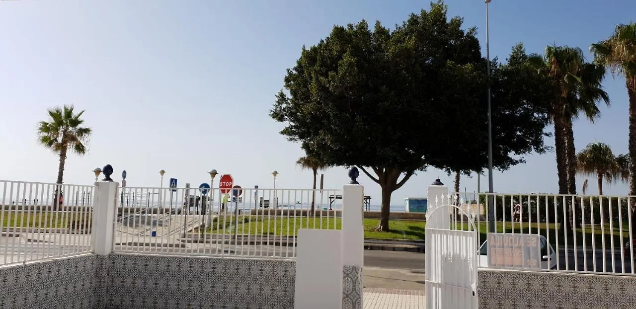Casa 1ª Línea Paseo Marítimo Torre del Mar Apartamento